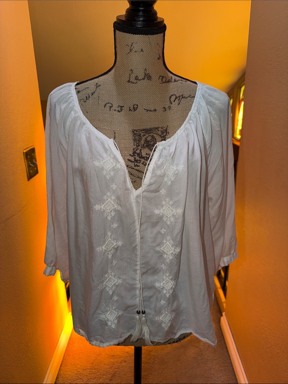 Truth White Embroidered Boho Tunic Top with Tassel Tie